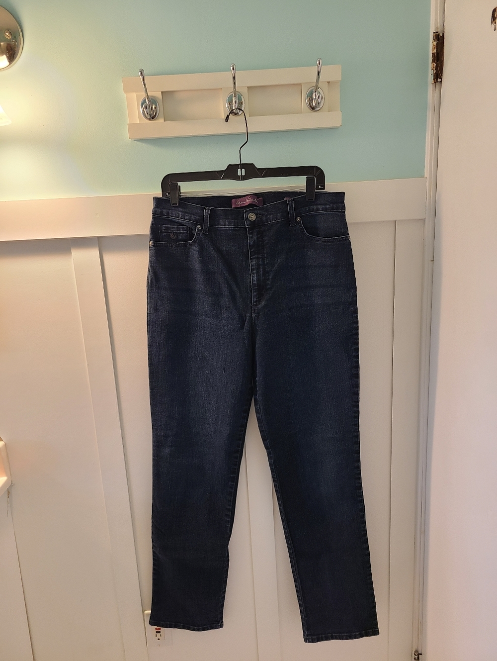 Gloria Vanderbilt Amanda jeans Sz 16